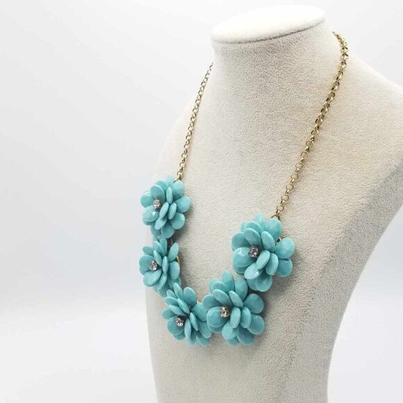 J Crew Turquoise Resin Flower Necklace with Crystal Centers - Picture 3 of 9